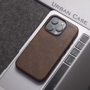Leather-compatible 17-inch Phone Case With Magsafe Magnetic Closure