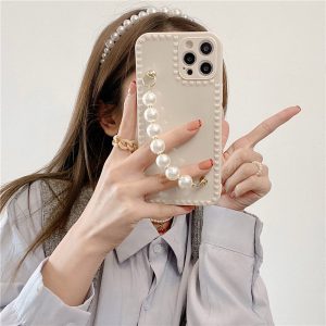 Silicone Pearl Chain Shockproof All-Inclusive Phone Case
